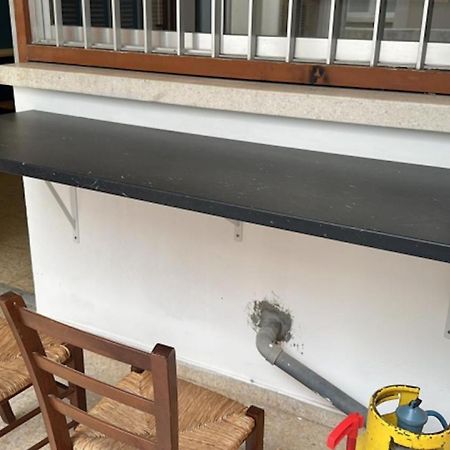 Unique City Hostel 100 Meters From Beach لارنكا المظهر الخارجي الصورة